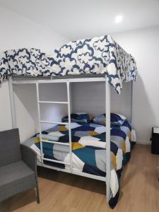 B&B / Chambres d'hotes Locatif gare Lille Europe Souvenir : photos des chambres