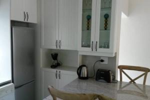 Goosevalley Golf Estate Renovated 2 Bedroom Apartment Unit LL6