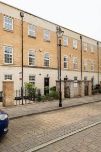 Spacious Stylish House,Rway Museum,Parking,Garden