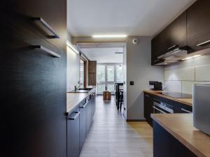 Appartement rénové 6 pers · Centre station · Balcon · TV · Lave-vaisselle · Lave-linge - FR-1-346-548