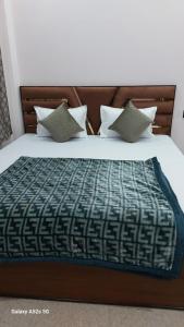 NARAYANI paying guest house