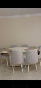 شقة بكمباوند الخمائل