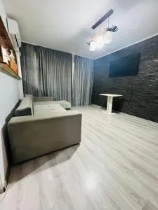 Luxury apartm Budimex - Apărătorii Patriei