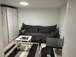 Apartmani Mladenovic