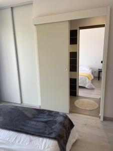 Villa Kevin piscine, pool house et pétanque 6 à 8 personnes