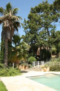 Villas Superbe villa Calista classee 5 Etoiles pour 10 personnes avec piscine vue mer, proche des plages et du Circuit du Castellet Paul Ricard : photos des chambres