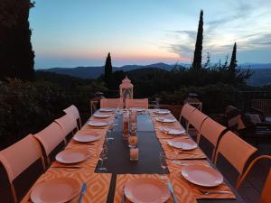 Villas Superbe villa Calista classee 5 Etoiles pour 10 personnes avec piscine vue mer, proche des plages et du Circuit du Castellet Paul Ricard : photos des chambres