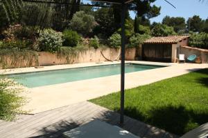 Villas Superbe villa Calista classee 5 Etoiles pour 10 personnes avec piscine vue mer, proche des plages et du Circuit du Castellet Paul Ricard : photos des chambres