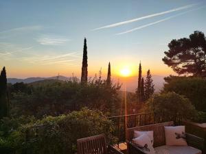 Villas Superbe villa Calista classee 5 Etoiles pour 10 personnes avec piscine vue mer, proche des plages et du Circuit du Castellet Paul Ricard : Villa