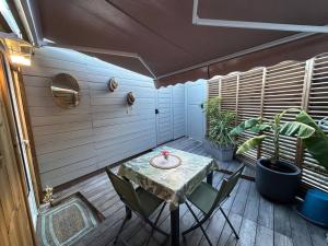 Studio hibiscus 150 m des plages orient bay