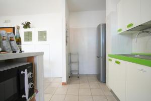 Central House near the Airport and beach