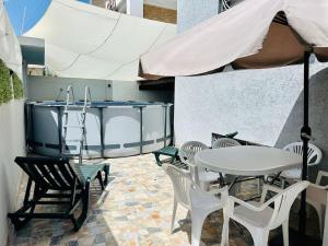 Villa 3 niveaux près de la mer