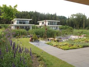 Villa on the water near the Veluwemeer
