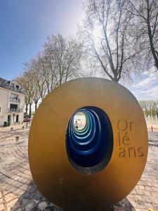 Maisons de vacances ORLEANS - Maison de ville haut de gamme au calme - 4 chambres avec garage - proche de toutes les commodites - LA MAISON D-A COTE : photos des chambres