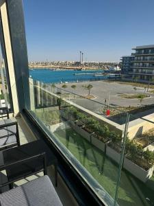 Address Beach Resort Marassi Serviced Apartment One Bedroom Suite, Partial Marina View