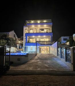 Villa Palace Al Nera