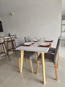 Luxory Apt Provenza