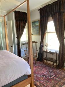 Deluxe Queen Room room in Cooperstown Bed and Breakfast