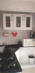 Casa com piscina e churrasqueira em Iguaba grande