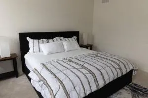 Home in Waterdown - Hamilton