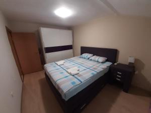 Apartment 081 City Center