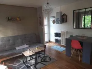 Charmant Duplex au vert - Beure