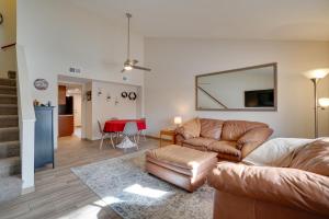 Flagstaff Townhome w Grill ~ 3 Mi to Downtown!