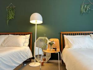 STAY ROCK 樂 2 Room 3 Beds 3 min from Ewha Univ stn - Hoteles de 4 estrellas en Seúl