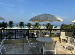 Apartamento de frente para praia