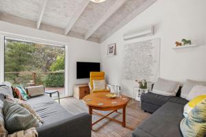 Darlana House - BYO Linen