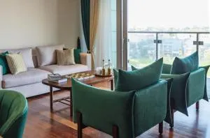 Two-Bedroom Luxury Apartment - Pettal