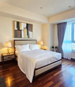 Two-Bedroom Luxury Apartment at The Suites