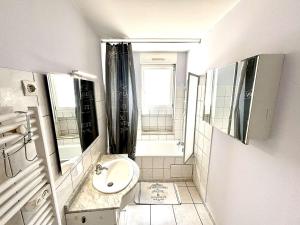 Appartements Maison renovee, 2 chambres, climatisee, parking, animaux acceptes, Port-la-Nouvelle - FR-1-229C-101 : photos des chambres