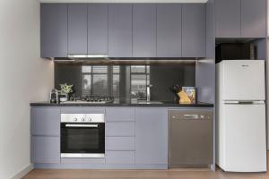 King Street Apartments by Urban Rest