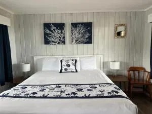 Tillicum Beach Motel - Formerly Deane's Oceanfront Lodge - Yachats