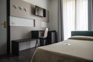 Comfort Single Room with Beach Package room in Hotel Europa