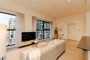 Voyage One Bedroom In Pixel Tower