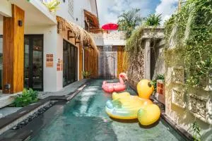 The Umane Luxury Balinese Private Pool Villa - Kampong Batang Tiga