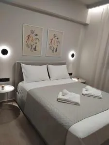 Simple, Calm and Luxurious - Léïka