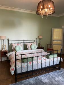 B&B / Chambres d'hotes Chateau du Grand Lucay : photos des chambres