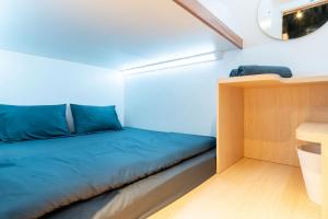 Phòng Deluxe Giường Đôi (Earth Double Room)