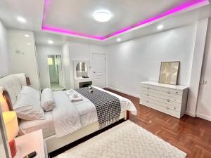 h1中天海滩 风月步行街 市中心 BBQ 酒吧街 大泳池独栋别墅5卧5卫芭提雅海天中天泳池别墅