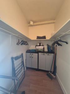 Appartements #L-Instant#Terrasse #Thiers# : photos des chambres