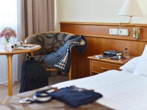 Standard Twin Room with Balcony room in NaturMed Hotel Carbona