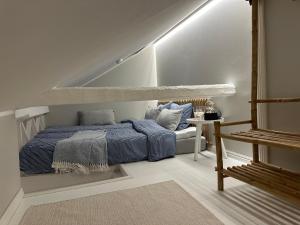 Miniluksus loma-asunto & parveke puuvillassa HUVILAPUISTOSSA