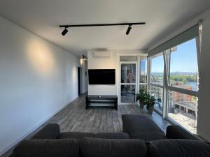 4 rooms apartment with a view of the Dnieper River