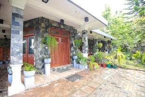 Diyon Holiday Bungalow