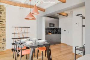 Lovers Lane 1, TerreMarine