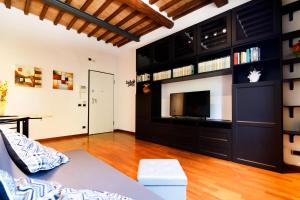 Charming Apartment - Basilica of San Francesco