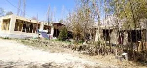 Royal Mount Guest House Ladakh by LexStays - Deskit